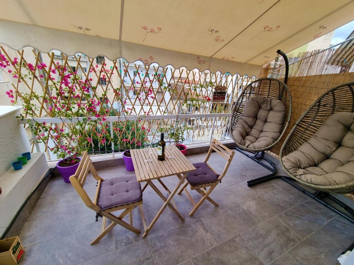 アテネWow Penthouse Boutique In The Heart Of Historical Centerアパートメント エクステリア 写真